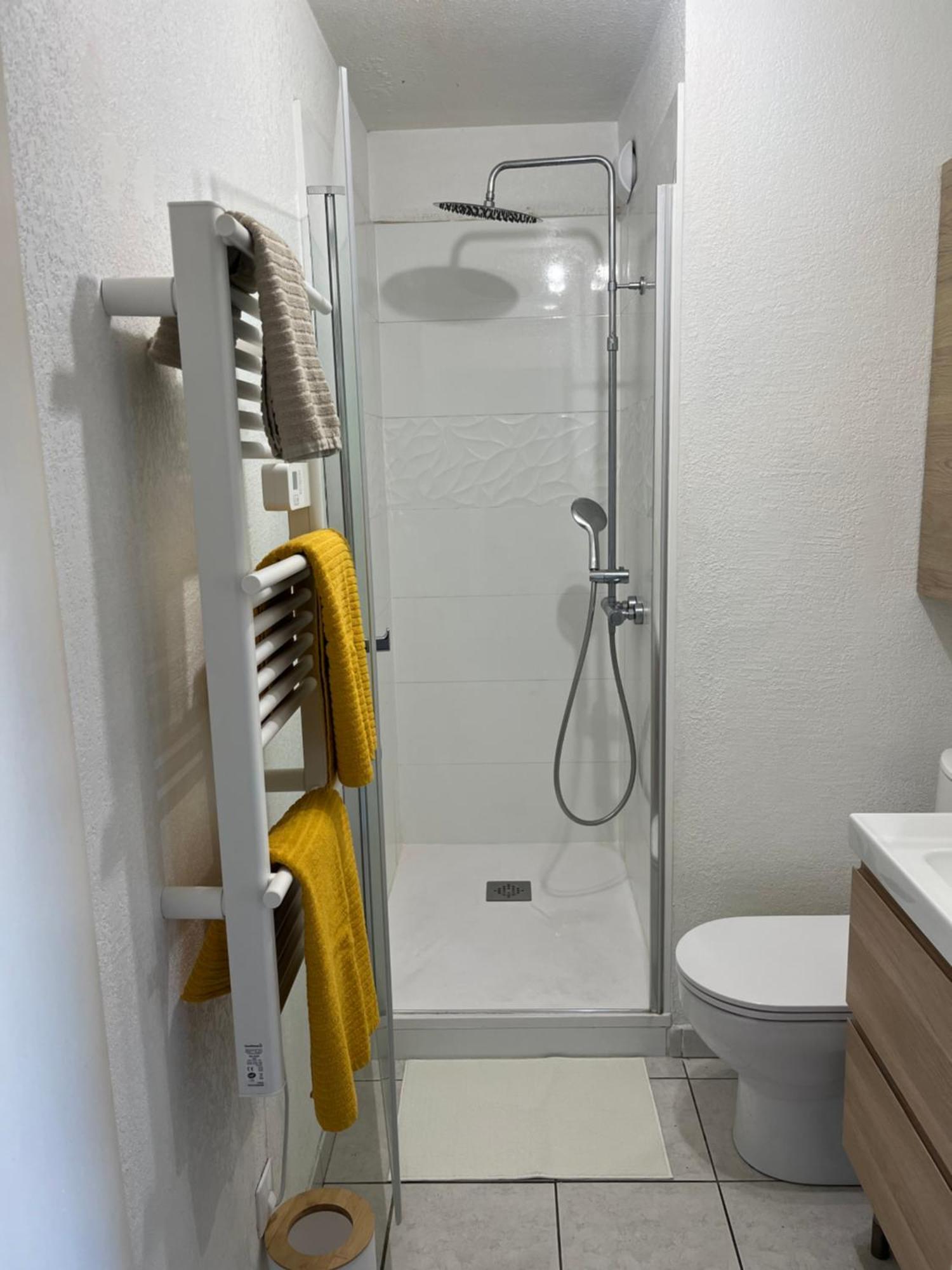 Joli T2/ Tram/ Clim/ Parking/ Wifi/ Piscine Apartamento Montpellier Exterior foto