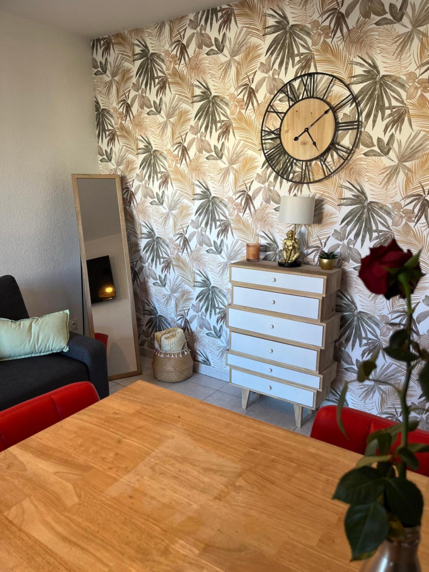 Joli T2/ Tram/ Clim/ Parking/ Wifi/ Piscine Apartamento Montpellier Exterior foto